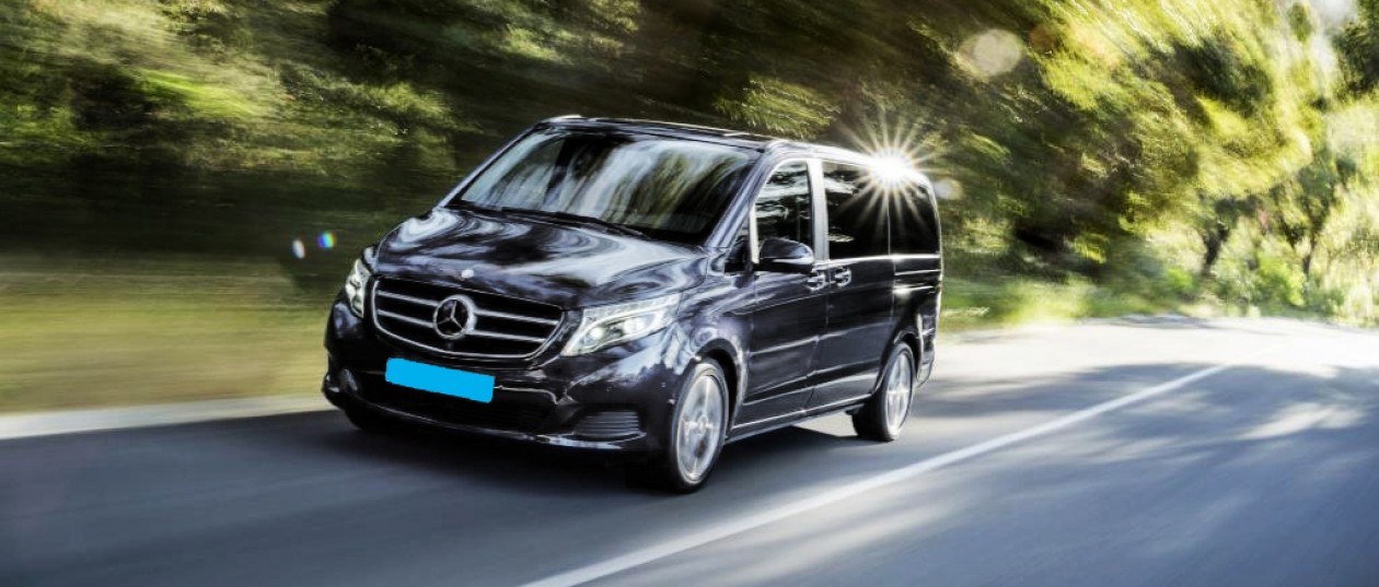 Taxi Ruud / Taxi Service Holland. 